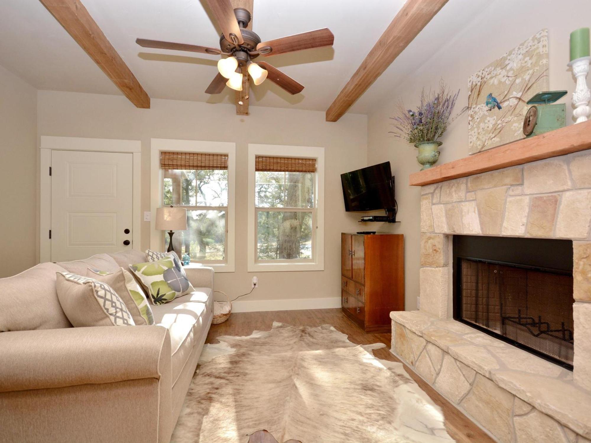 Cabins At Flite Acres - Desert Willow Wimberley Buitenkant foto