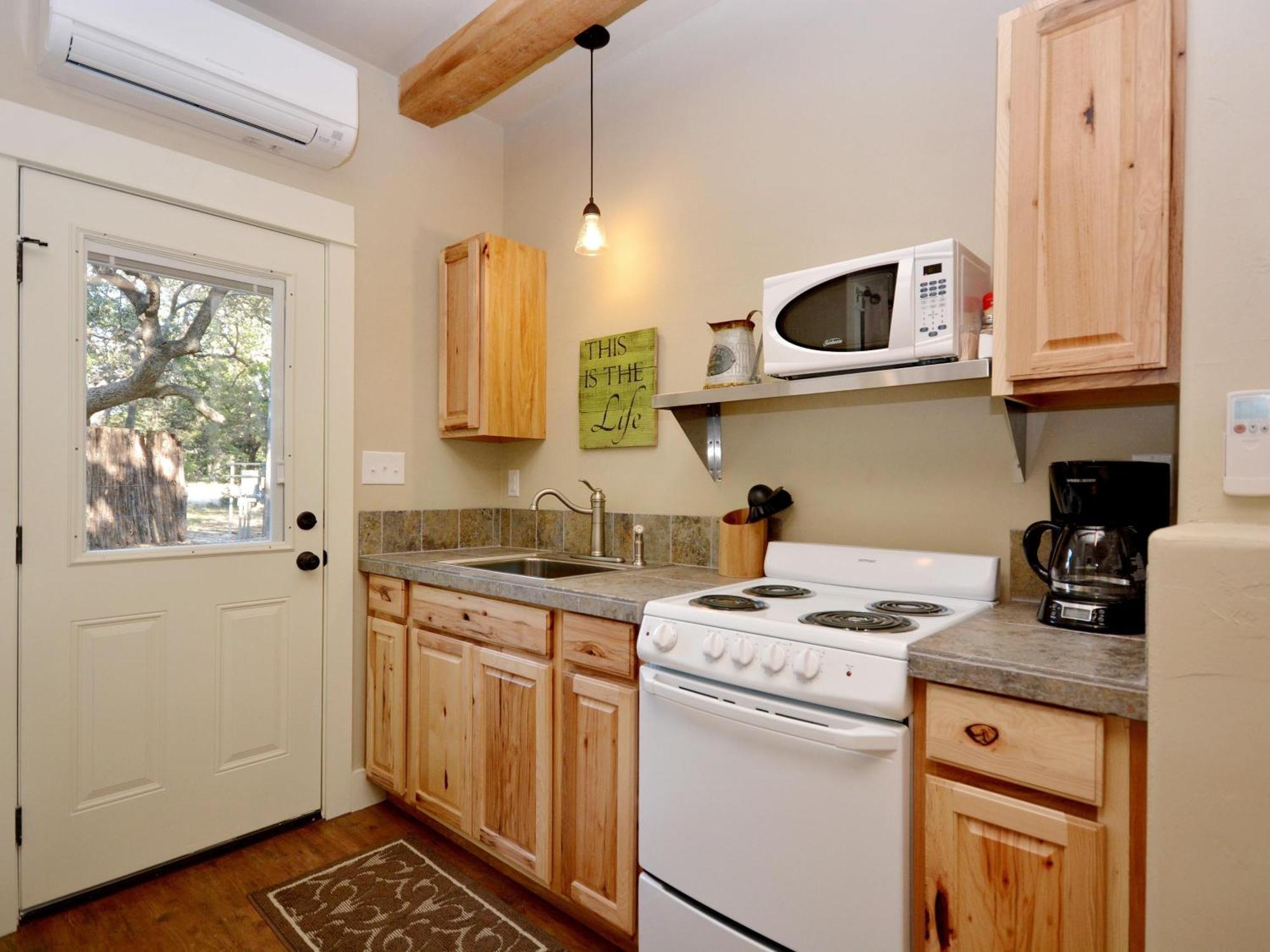 Cabins At Flite Acres - Desert Willow Wimberley Buitenkant foto